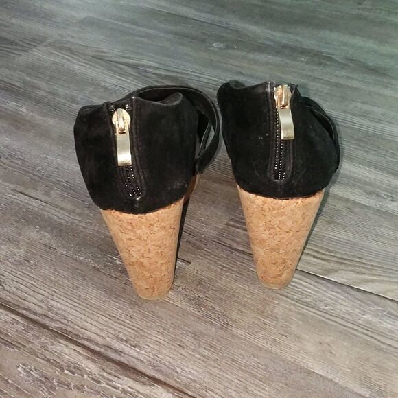 Torrid black suede kork wedge heels Sz 10 - Picture 4 of 7